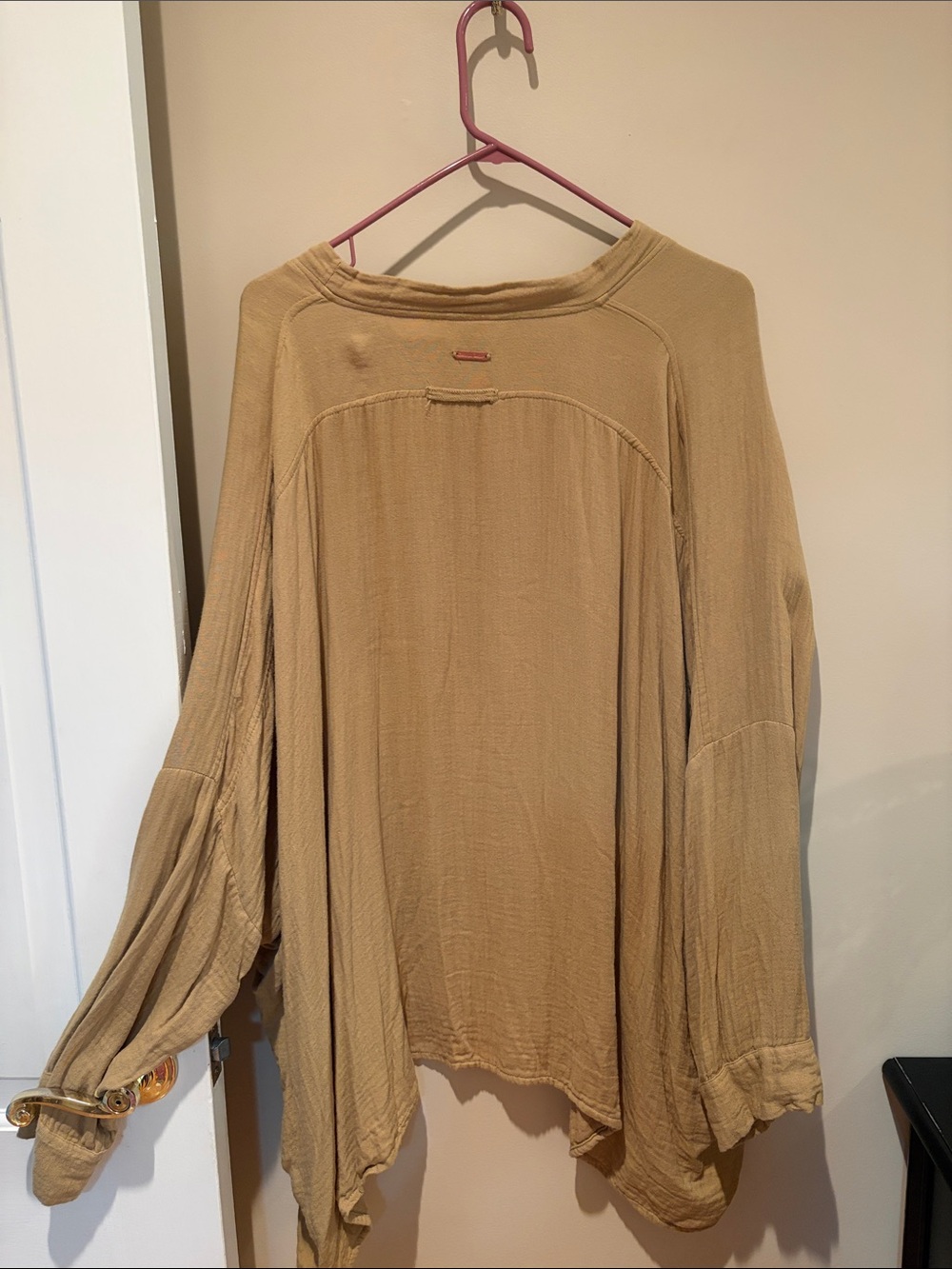 Casual Oversized Gardenbelle Long-Sleeve Top - Tan - Picture 2 of 4